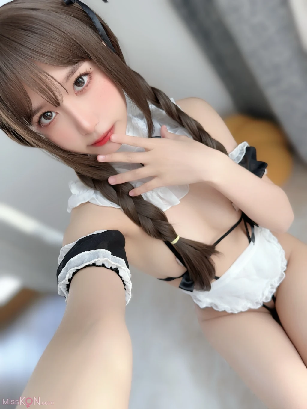 Coser@布丁大法 (Pudding Dafa): 乖巧女仆 (36 photos)