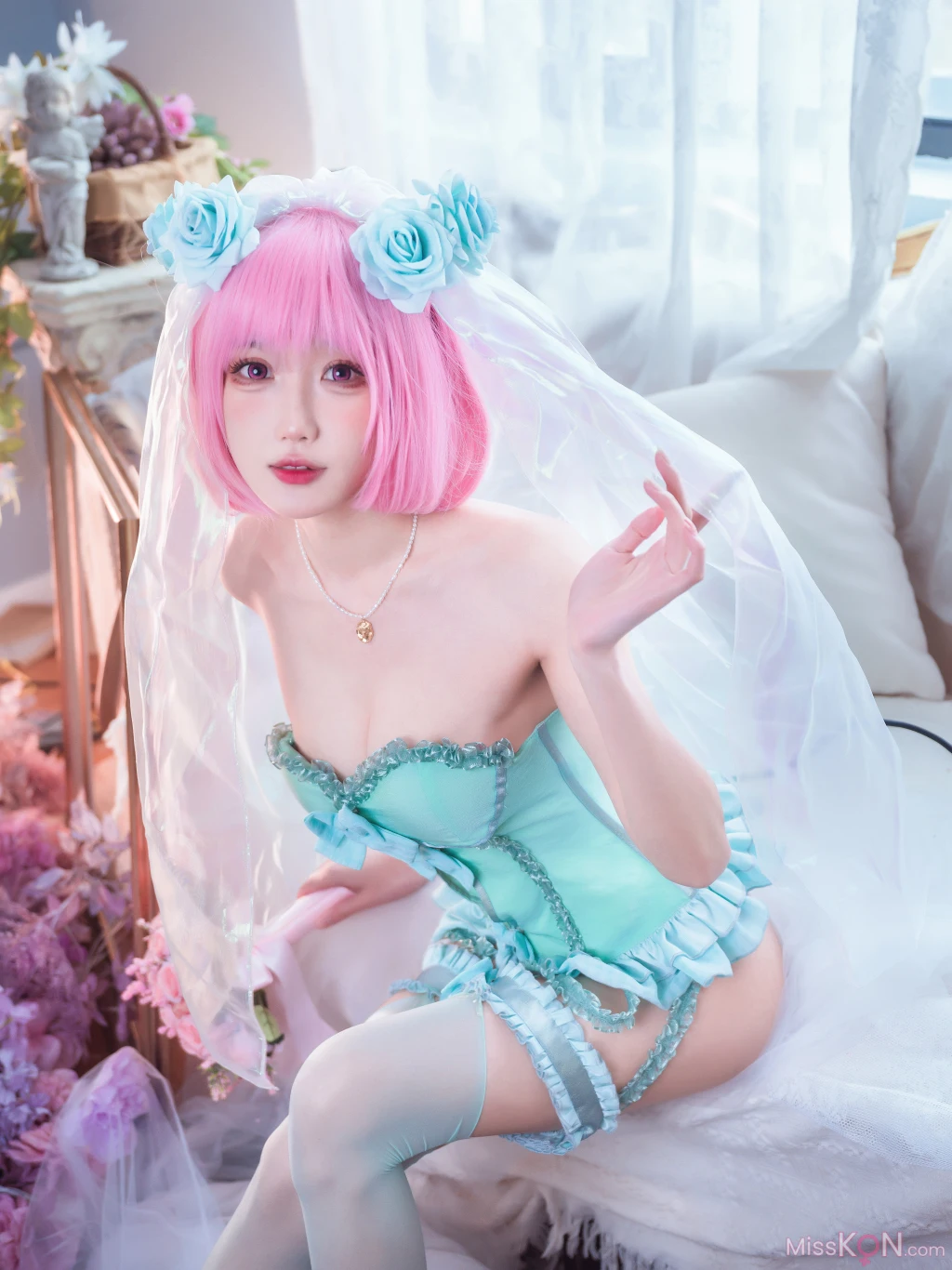 Coser@阿包也是兔娘: 王女梦梦 婚纱内衣 (33 photos) – Page 2