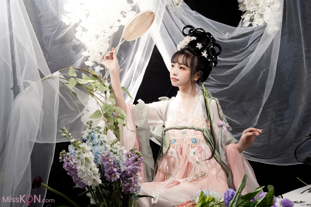 Coser@爆机少女喵小吉 (Nekokoyoshi): 花间集 (85 photos )