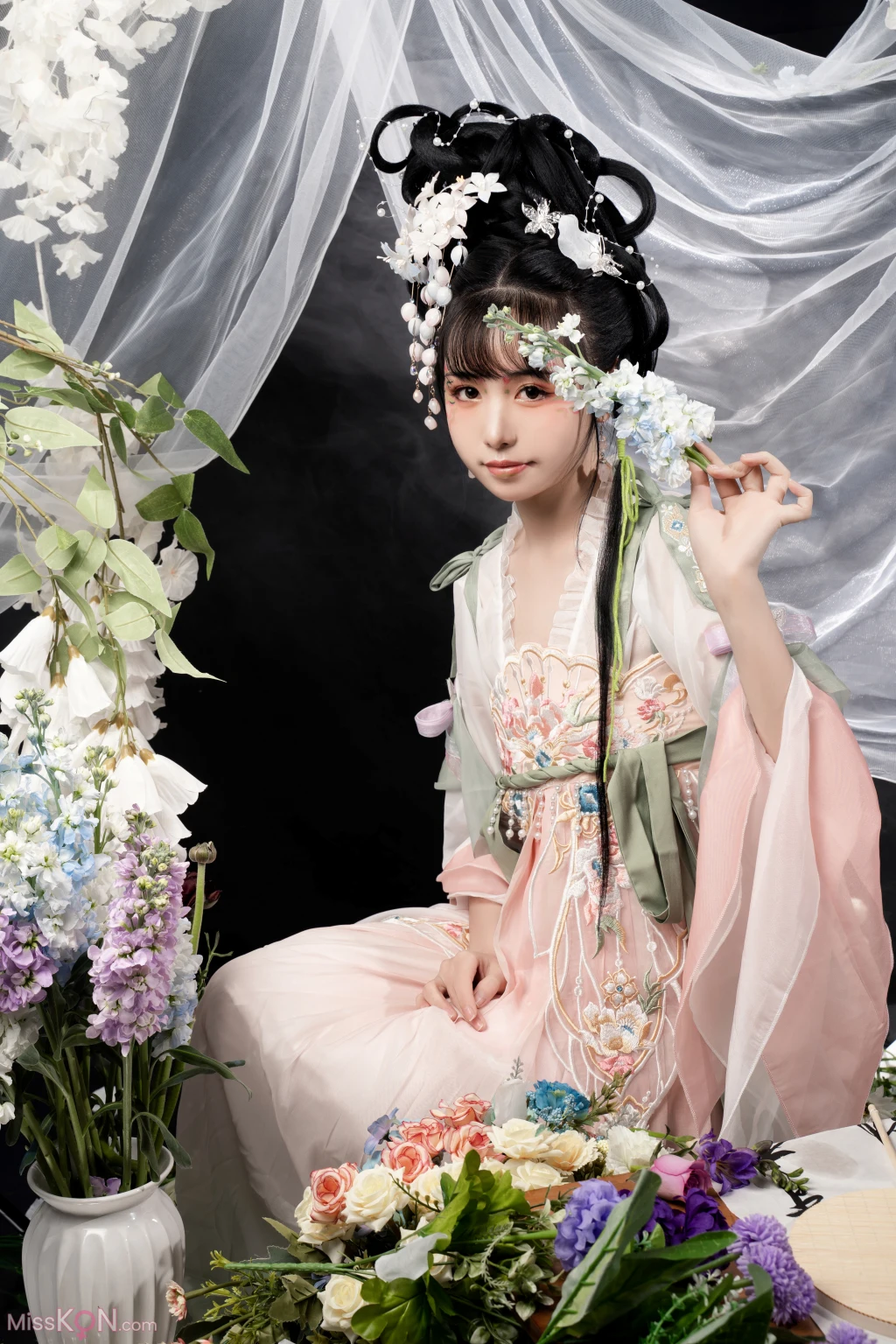 Coser@爆机少女喵小吉 (Nekokoyoshi): 花间集 (85 photos )