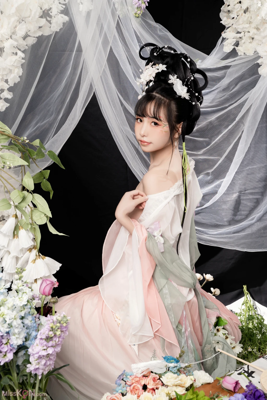 Coser@爆机少女喵小吉 (Nekokoyoshi): 花间集 (85 photos )