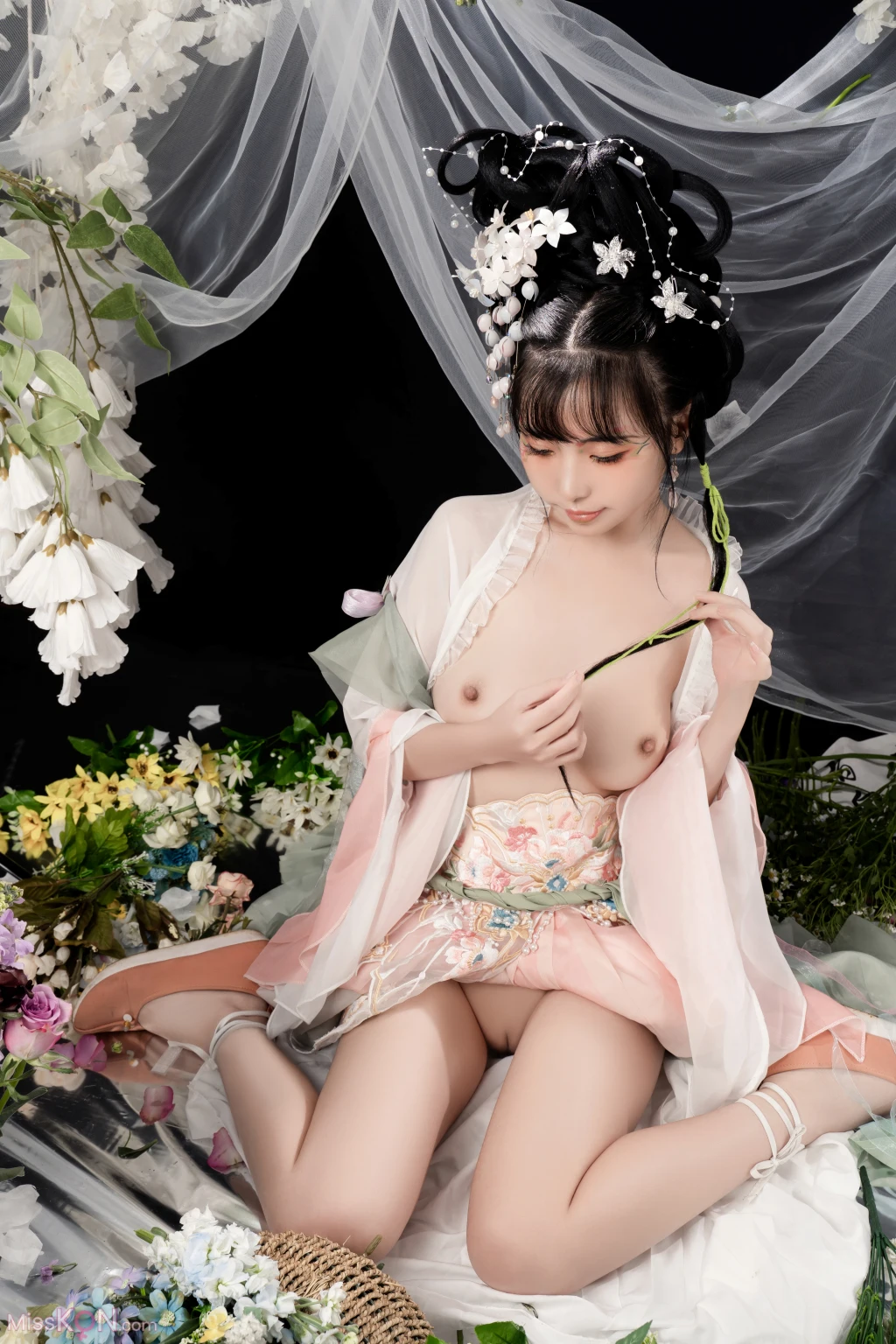 Coser@爆机少女喵小吉 (Nekokoyoshi): 花间集 (85 photos )