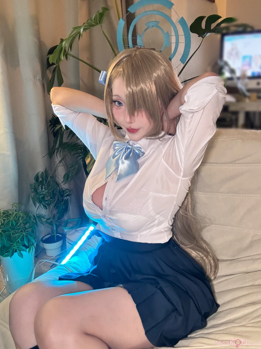 Coser@切切Celia: 明日奈制服自拍 (17 photos + 7 videos)