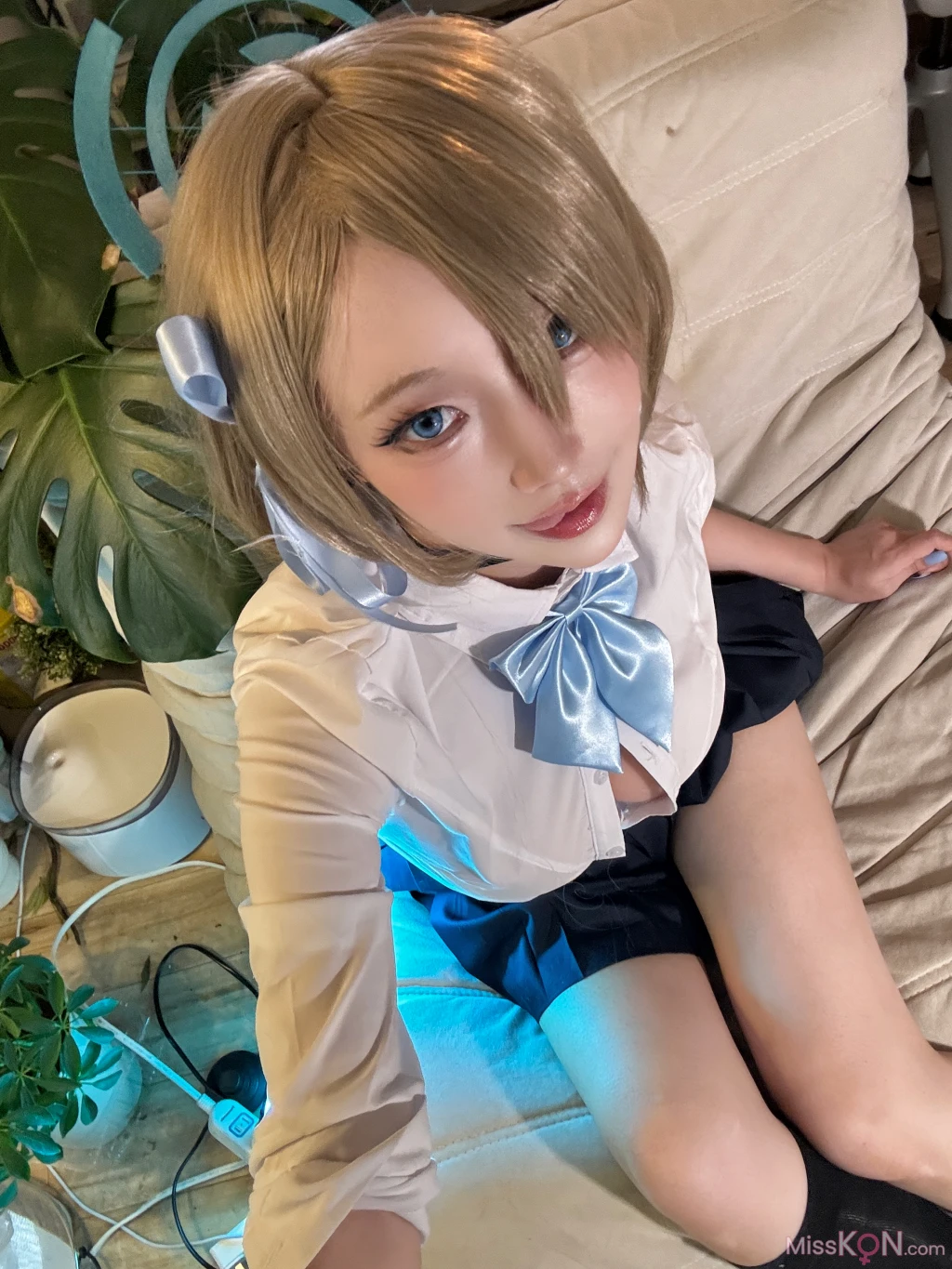 Coser@切切Celia: 明日奈制服自拍 (17 photos + 7 videos)