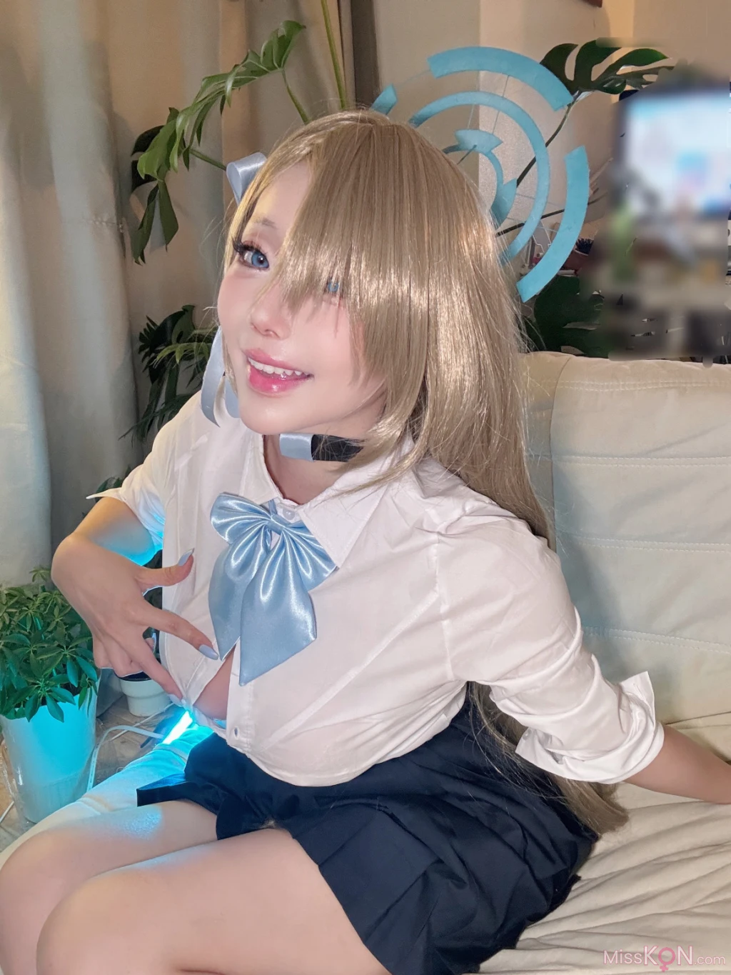 Coser@切切Celia: 明日奈制服自拍 (17 photos + 7 videos)