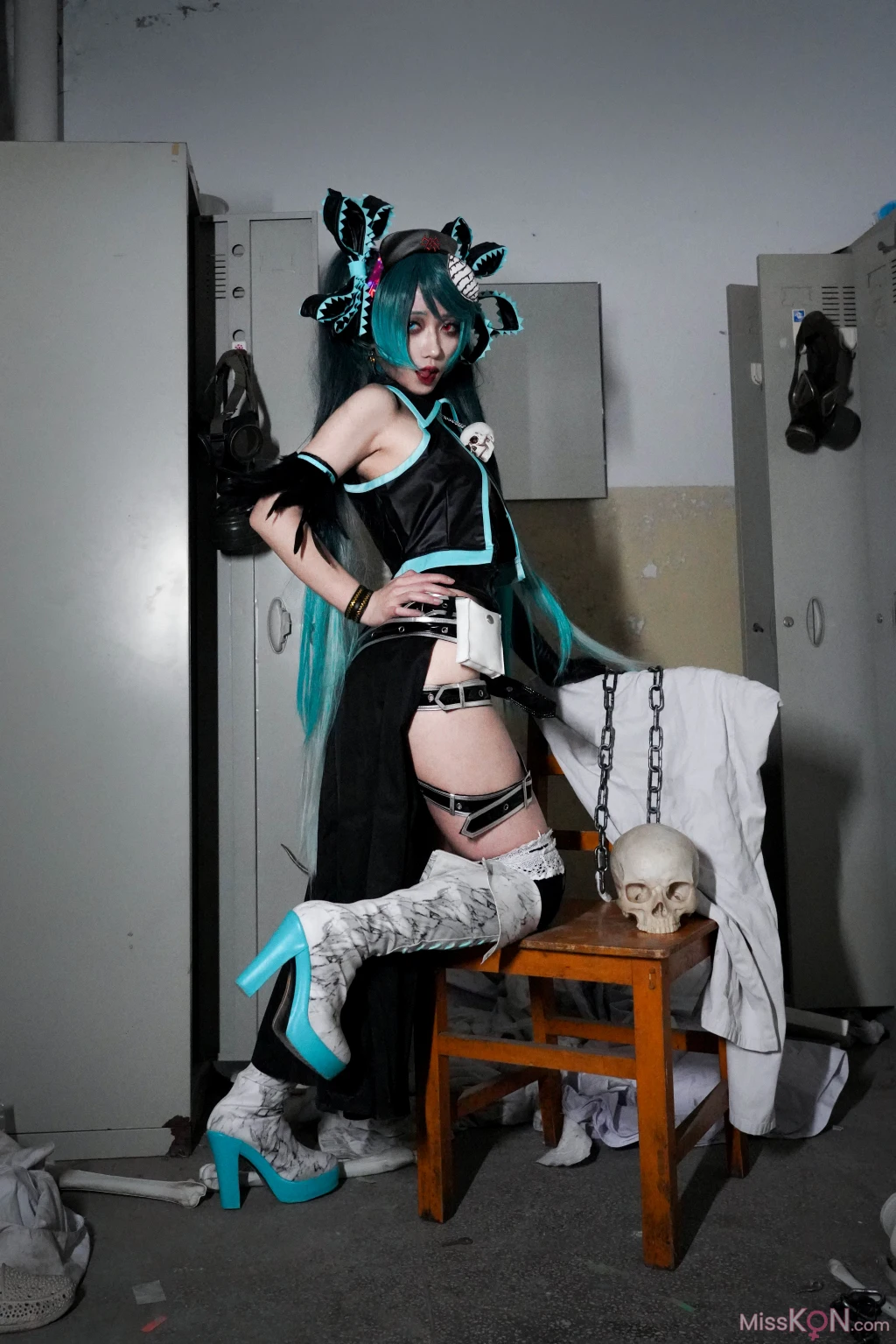 Coser@絞肉姬Walküre: Karune SHI-E (45 photos)