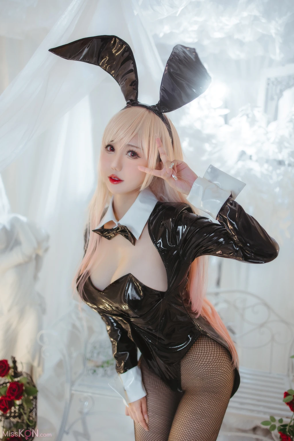 Coser@仙女月: 喜多川海夢兔女郎 (25 photos)