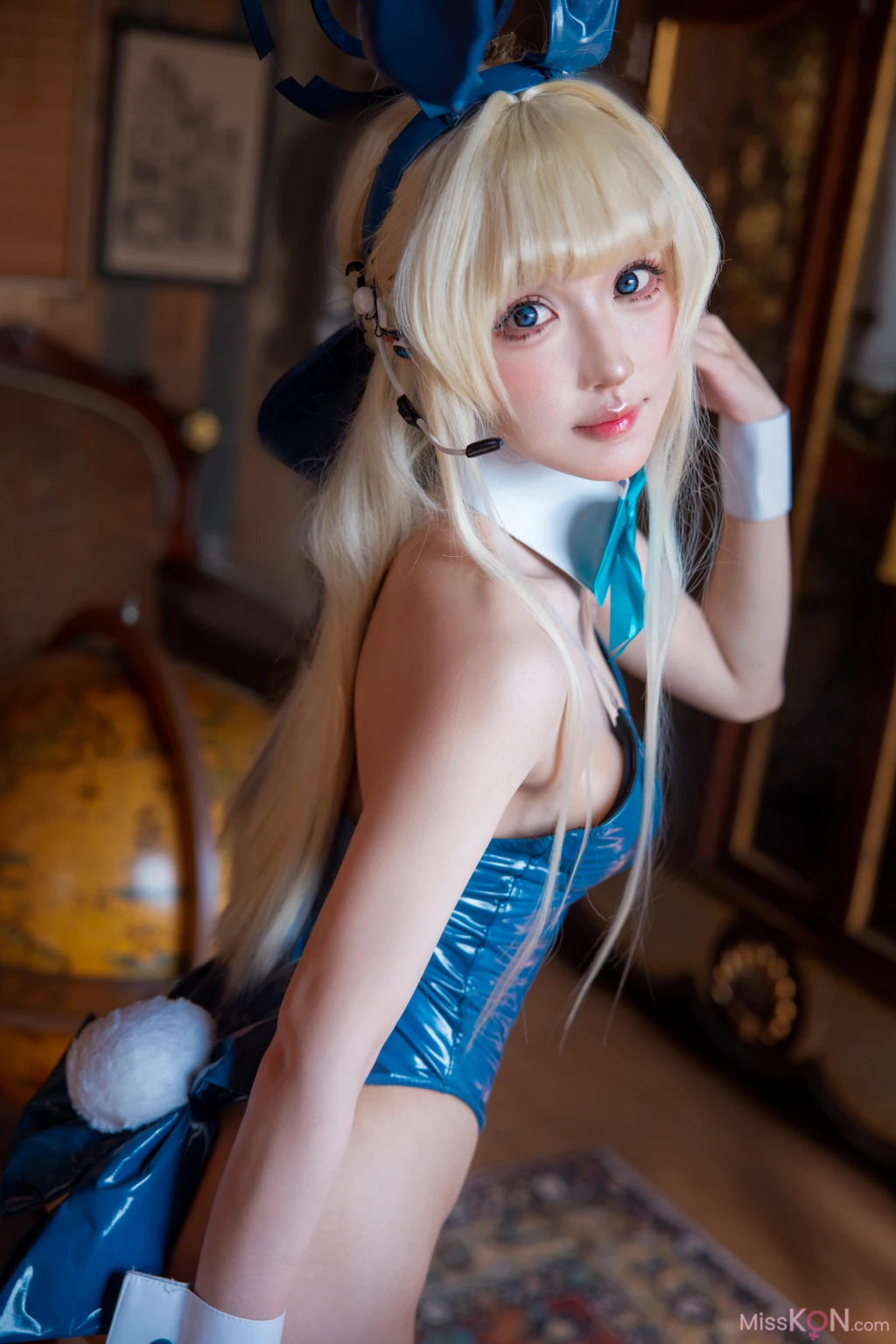 Coser@阿包也是兔娘: 飞鸟马时 (30 photos)
