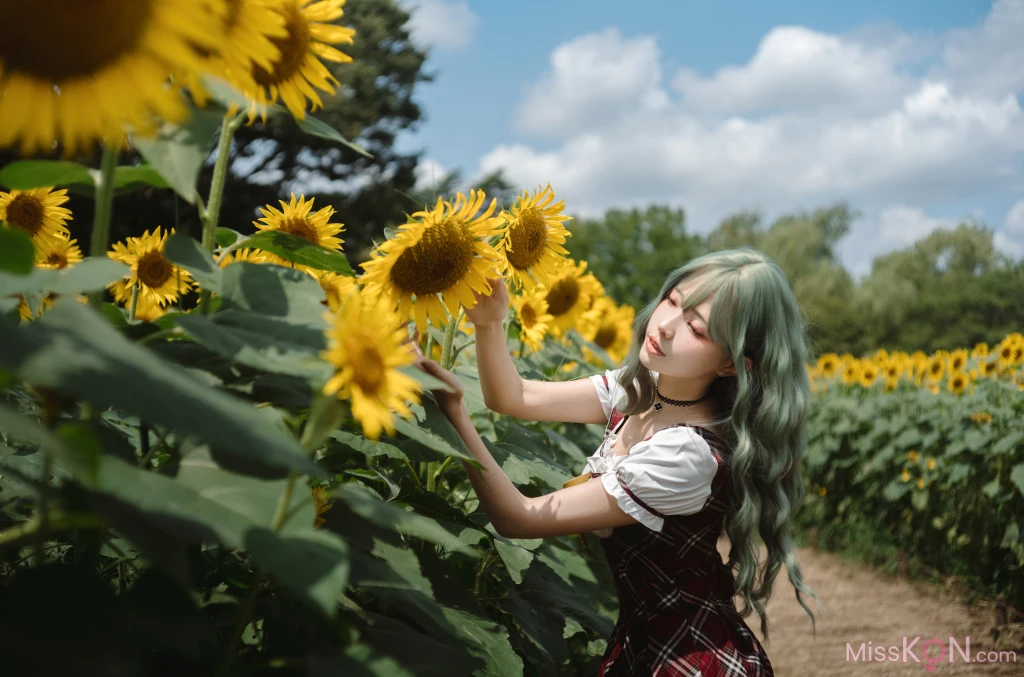 Coser@Ely_eee (ElyEE子): Kazami Yuuka 幽香花海 (38 photos + 1 video) – Page 2