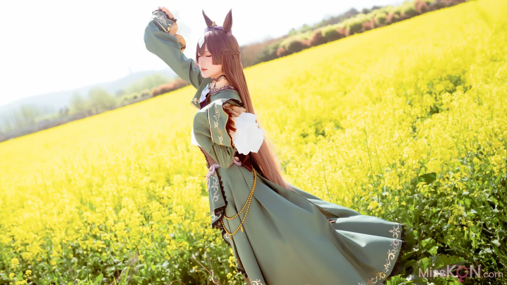Coser@星之迟迟Hoshilily: 赛马娘-里见光钻·梦想的回应 (48 photos + 1 video)