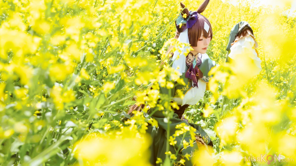 Coser@星之迟迟Hoshilily: 赛马娘-里见光钻·梦想的回应 (48 photos + 1 video)