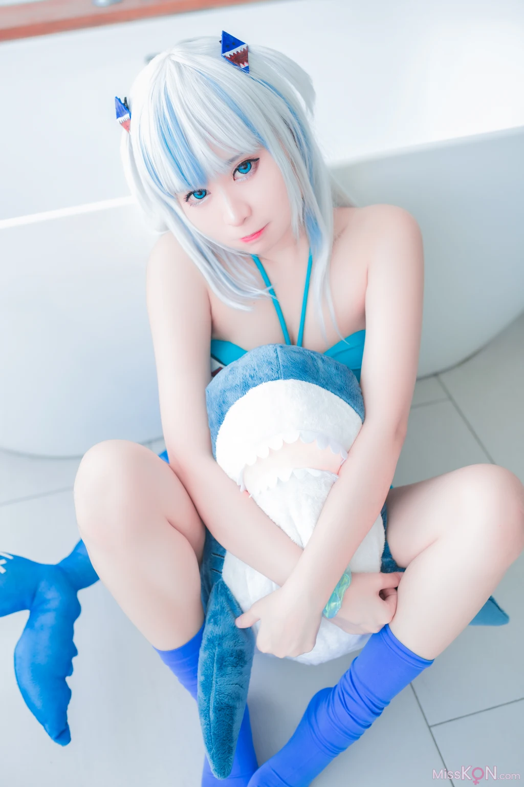 Coser@MeenFox: Gawr Gura Swim (40 photos) – Page 3