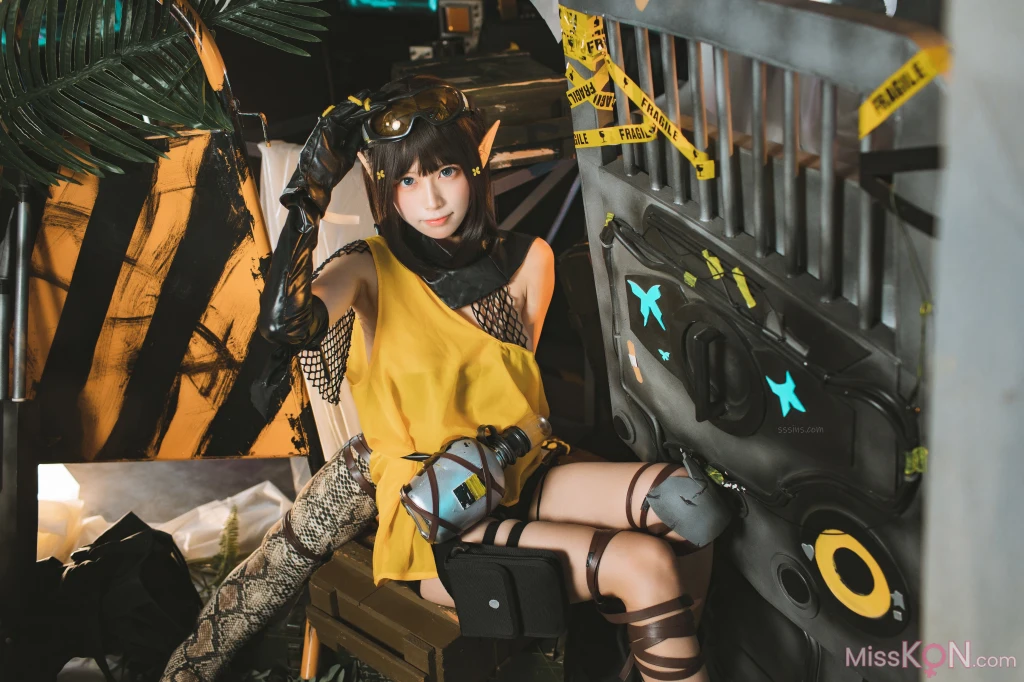 Coser@三無人型: 森蚺精一 (22 photos)