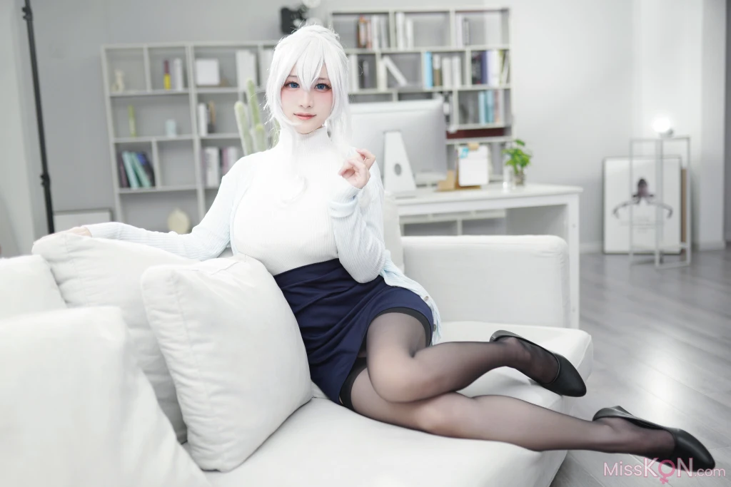 Coser@幼愛Youmeko: 未亡人雪女 (70 photos)
