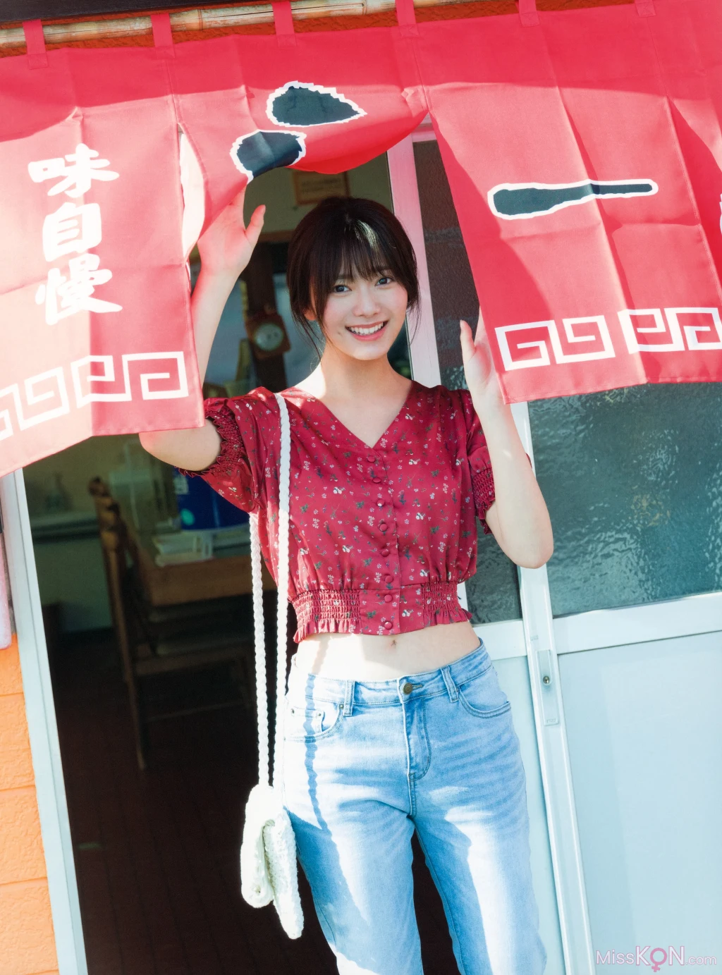[JP] Hono Tamura (田村保乃): 一歩目 (149 photos)