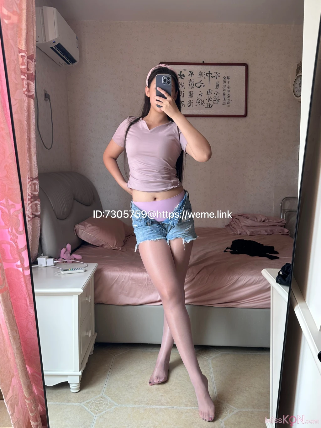 美邵女Baby: 短裤系列 (54 photos) – Page 4