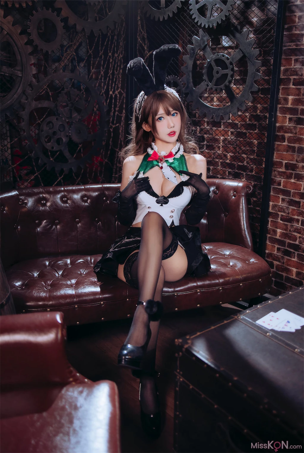Coser@仙女月: 莫妮卡 (33 photos)