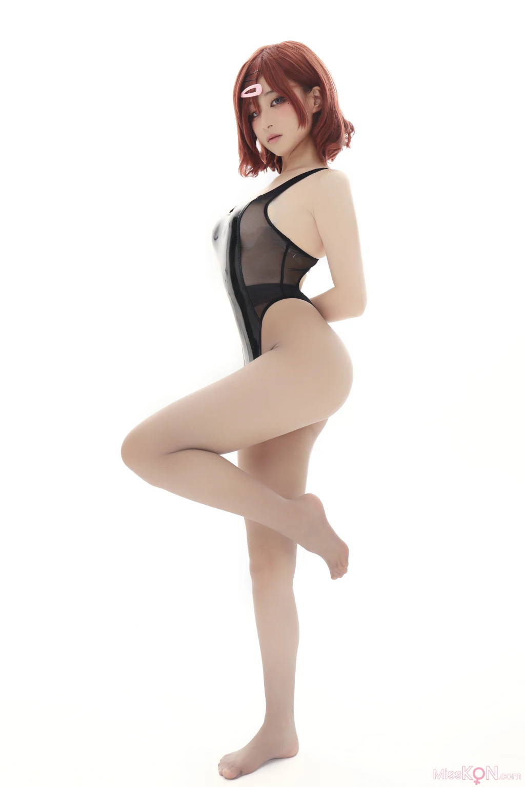 Coser@幼愛youmeko: 樋口円香竞泳无衬衫灰丝 (36 photos)