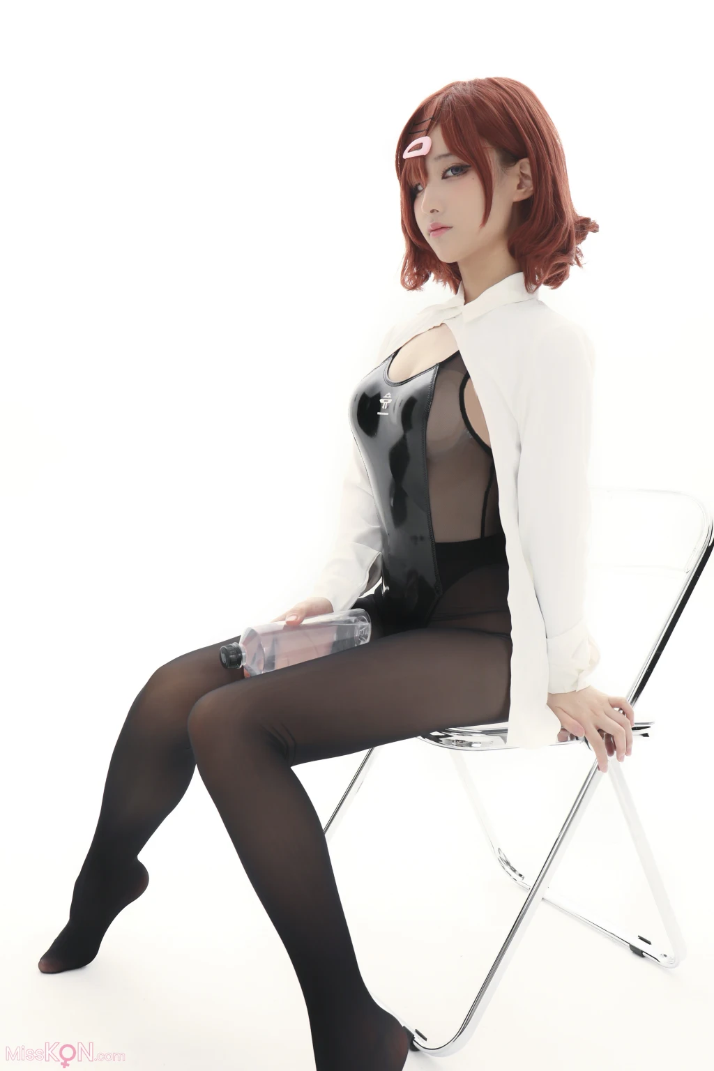 Coser@幼愛youmeko: 樋口円香竞泳灰丝 (29 photos)