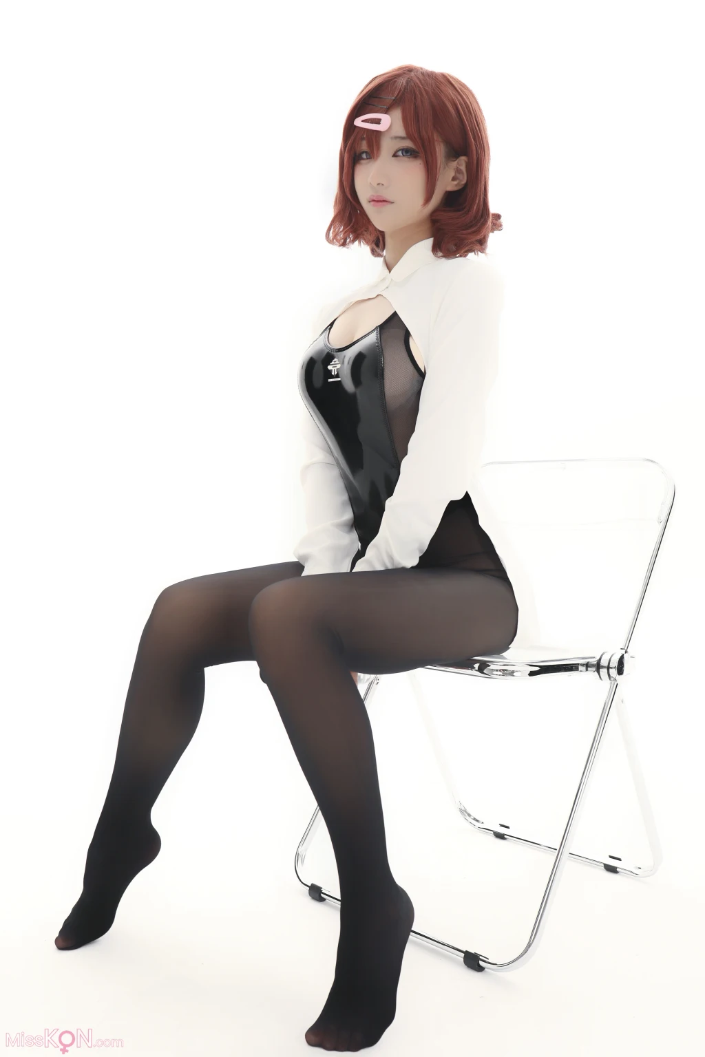 Coser@幼愛youmeko: 樋口円香竞泳灰丝 (29 photos)