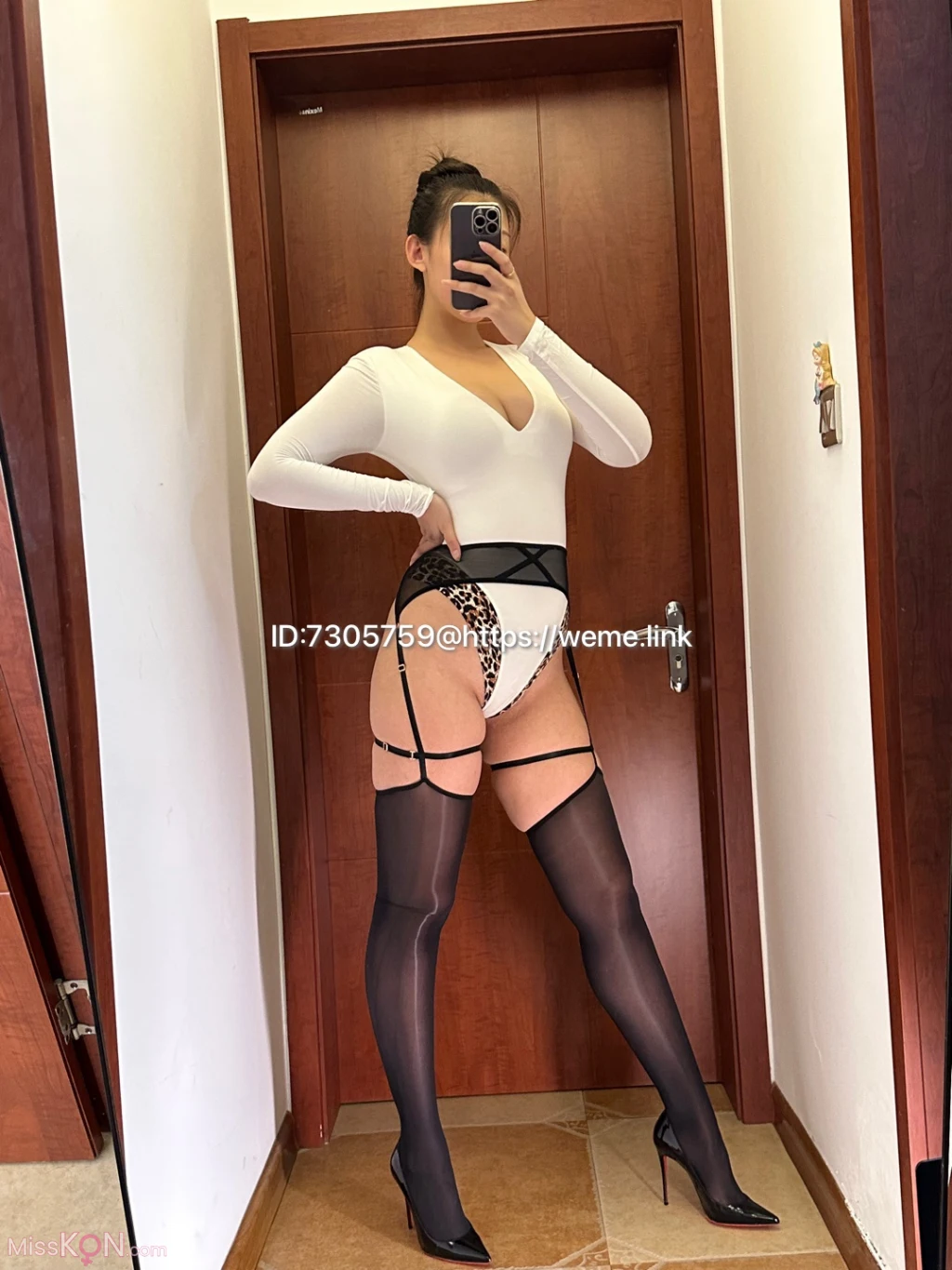 美邵女Baby: 勒肉黑丝 (60 photos) – Page 6