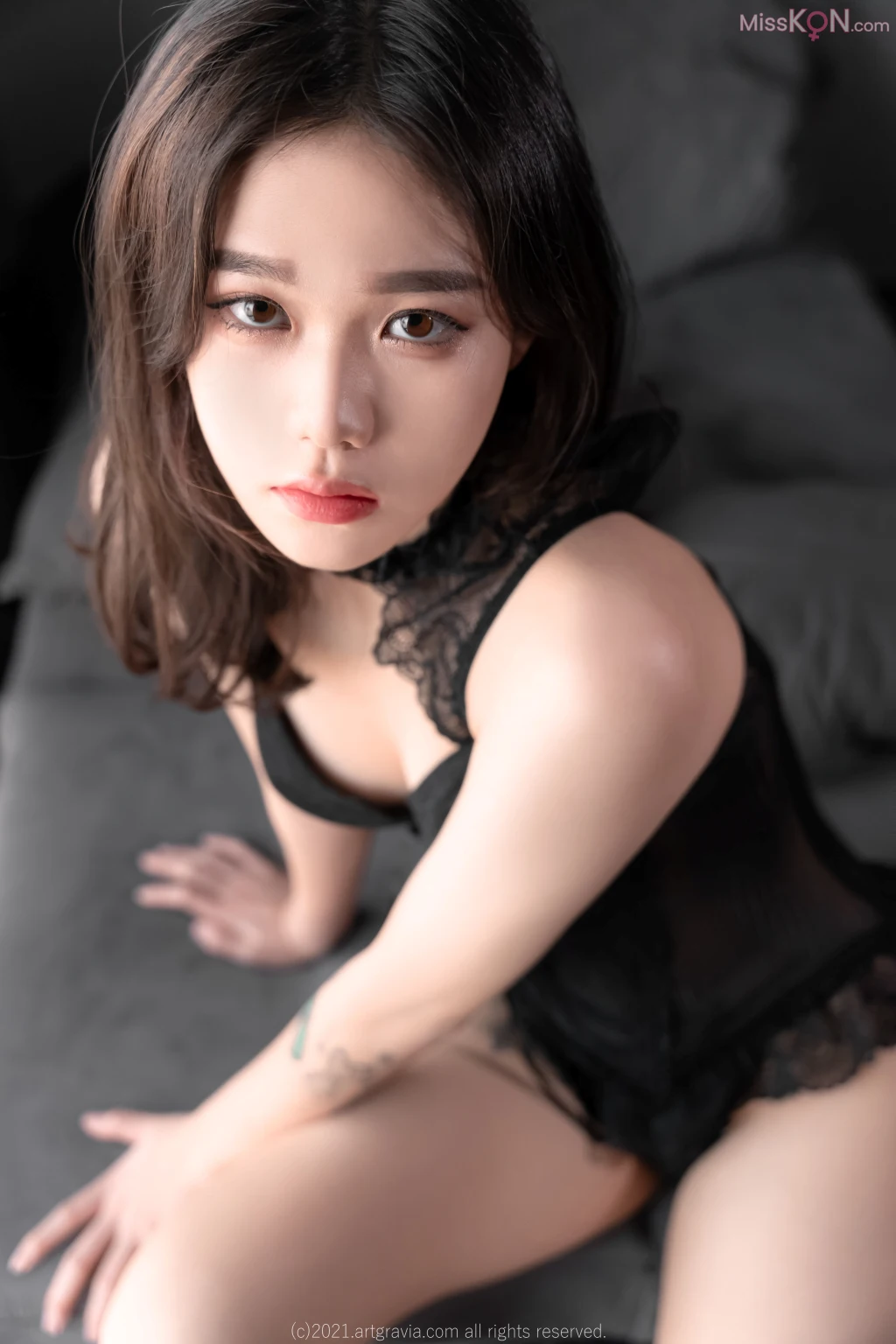 AG.300: Sira (시라) (83 photos)