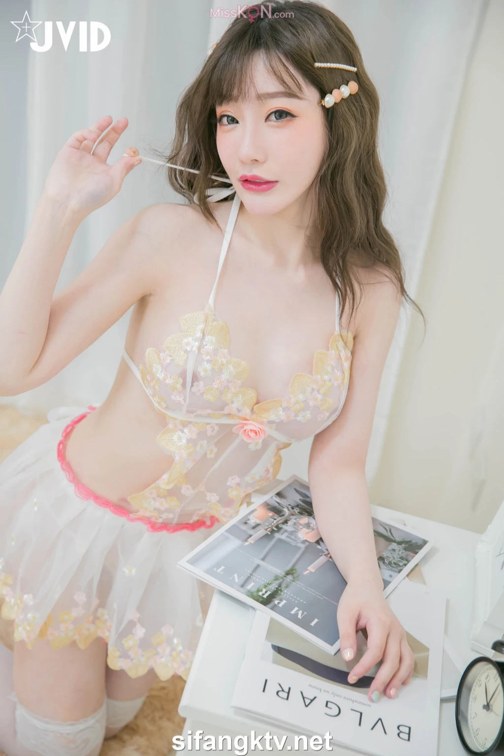 [JVID] 璃奈酱 Rina: 天女召唤 裸衣天女的情色选择题 (120 photos )