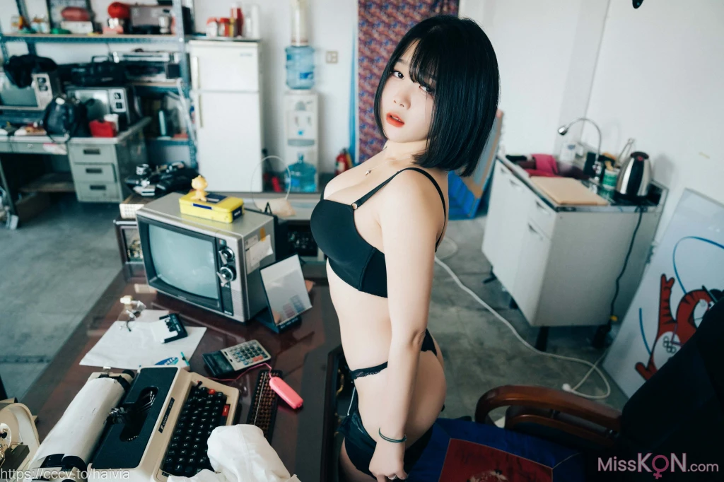 [Loozy] Zia (지아): Female Employee (148 photos) – Page 7