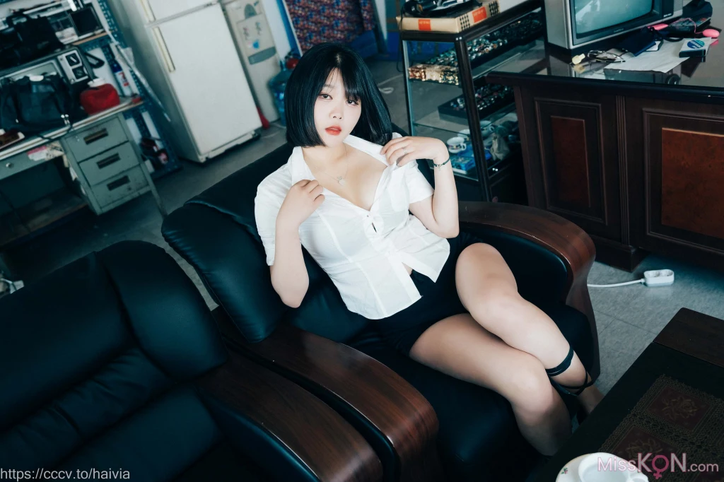 [Loozy] Zia (지아): Female Employee (148 photos) – Page 11