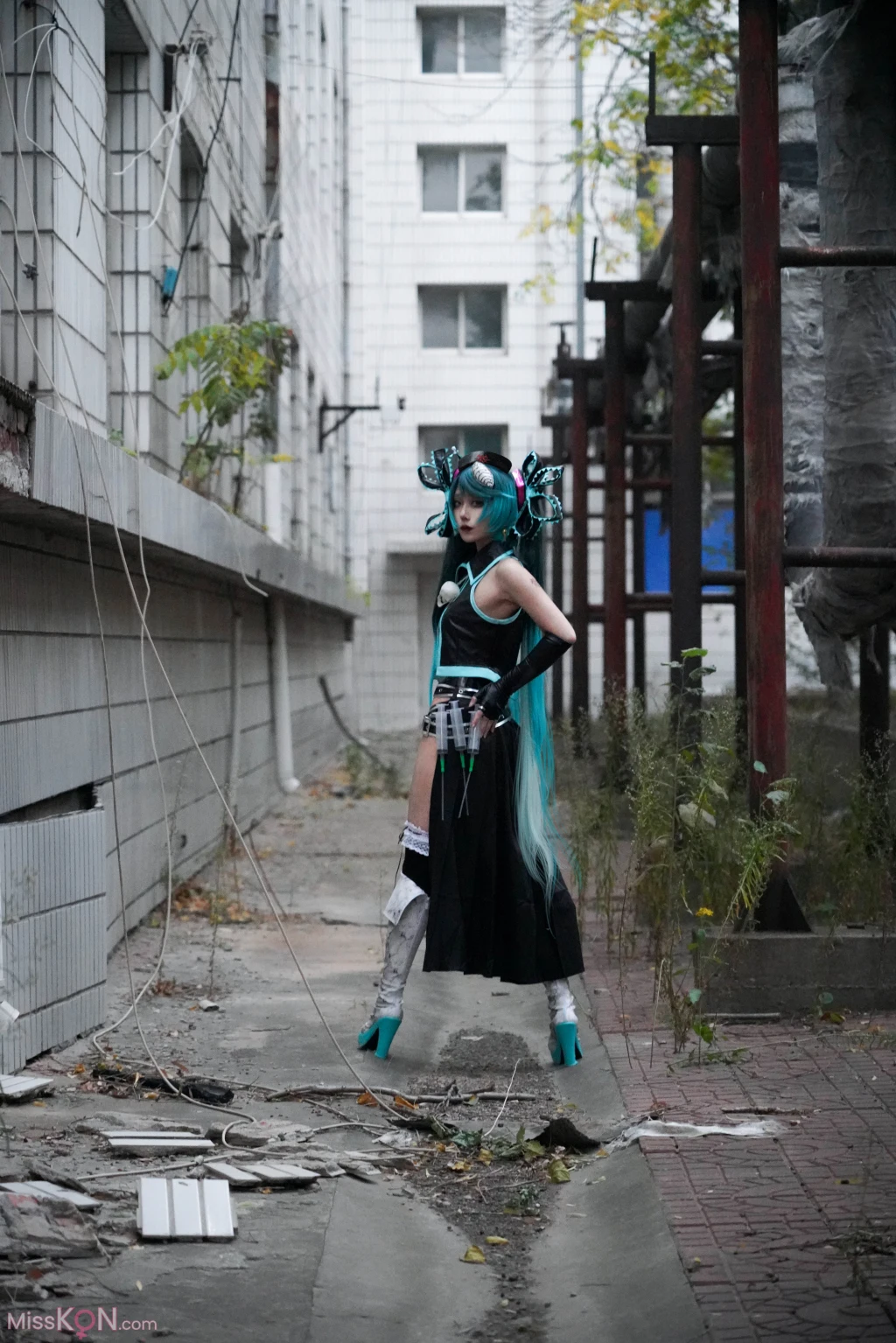 Coser@絞肉姬Walküre: 骸音 囚人与纸飞机 (44 photos)