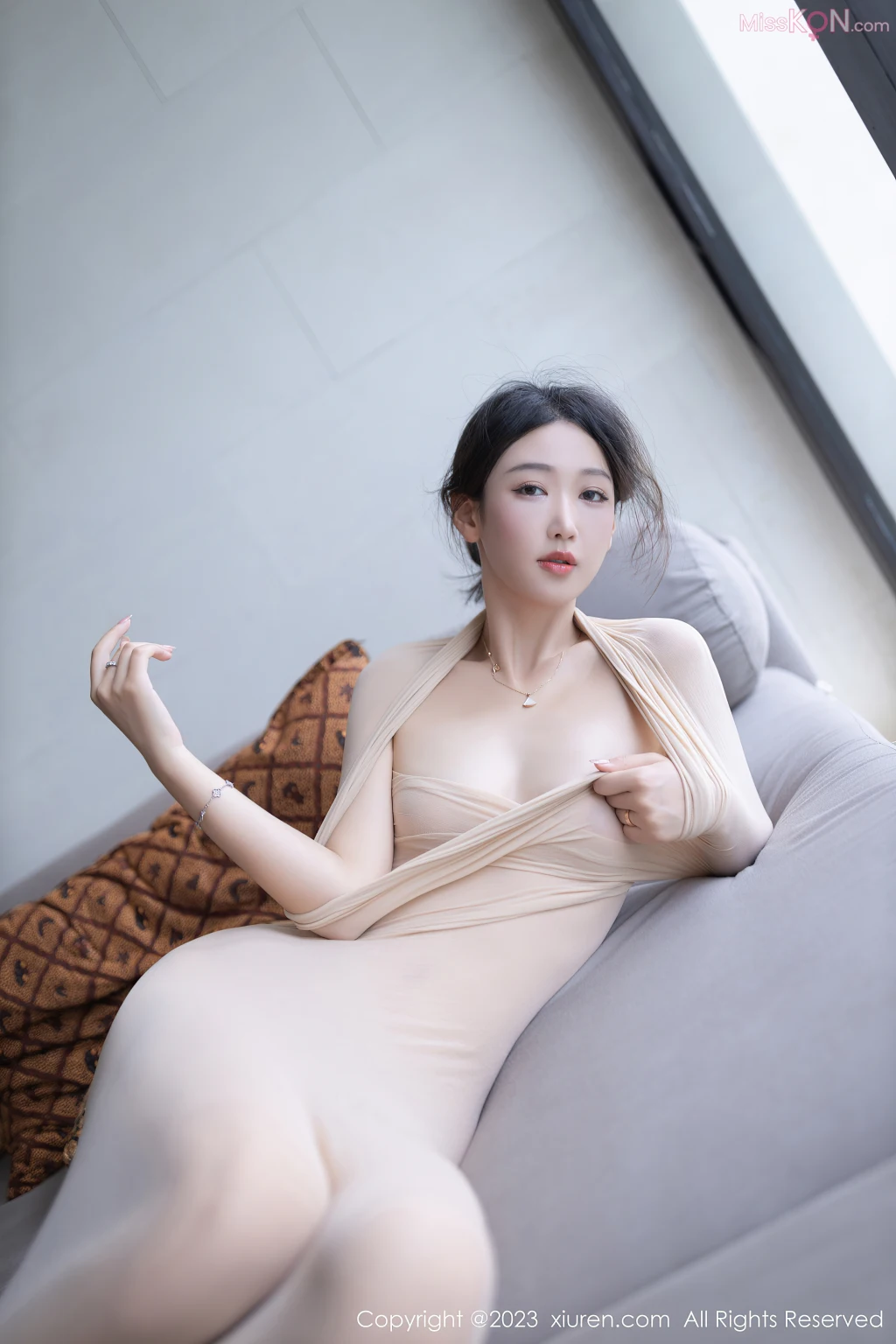 XIUREN No.7615 – 7624 (839 photos)