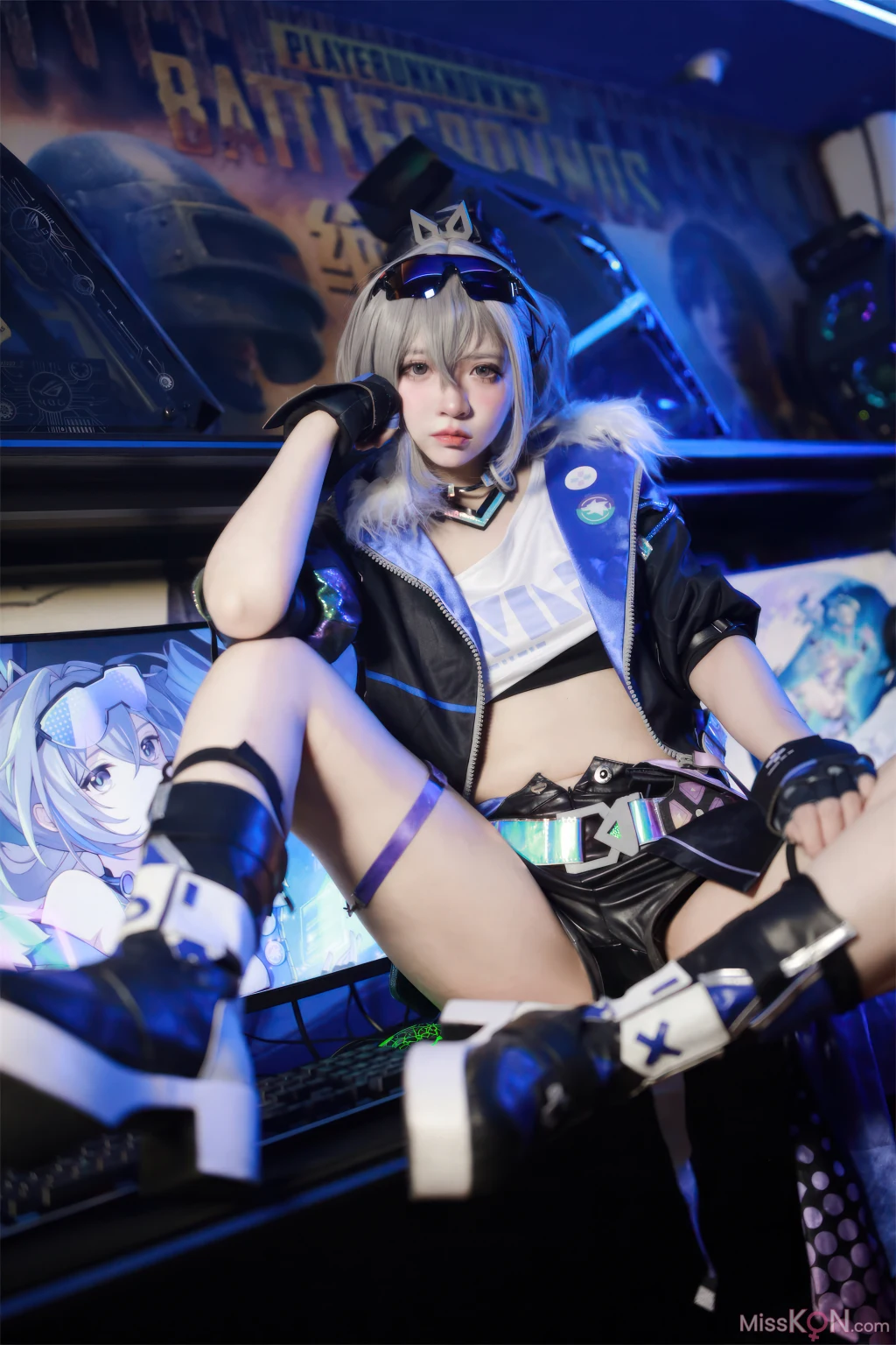 Coser@疯猫ss: 少女衣橱 银狼 (37 photos)