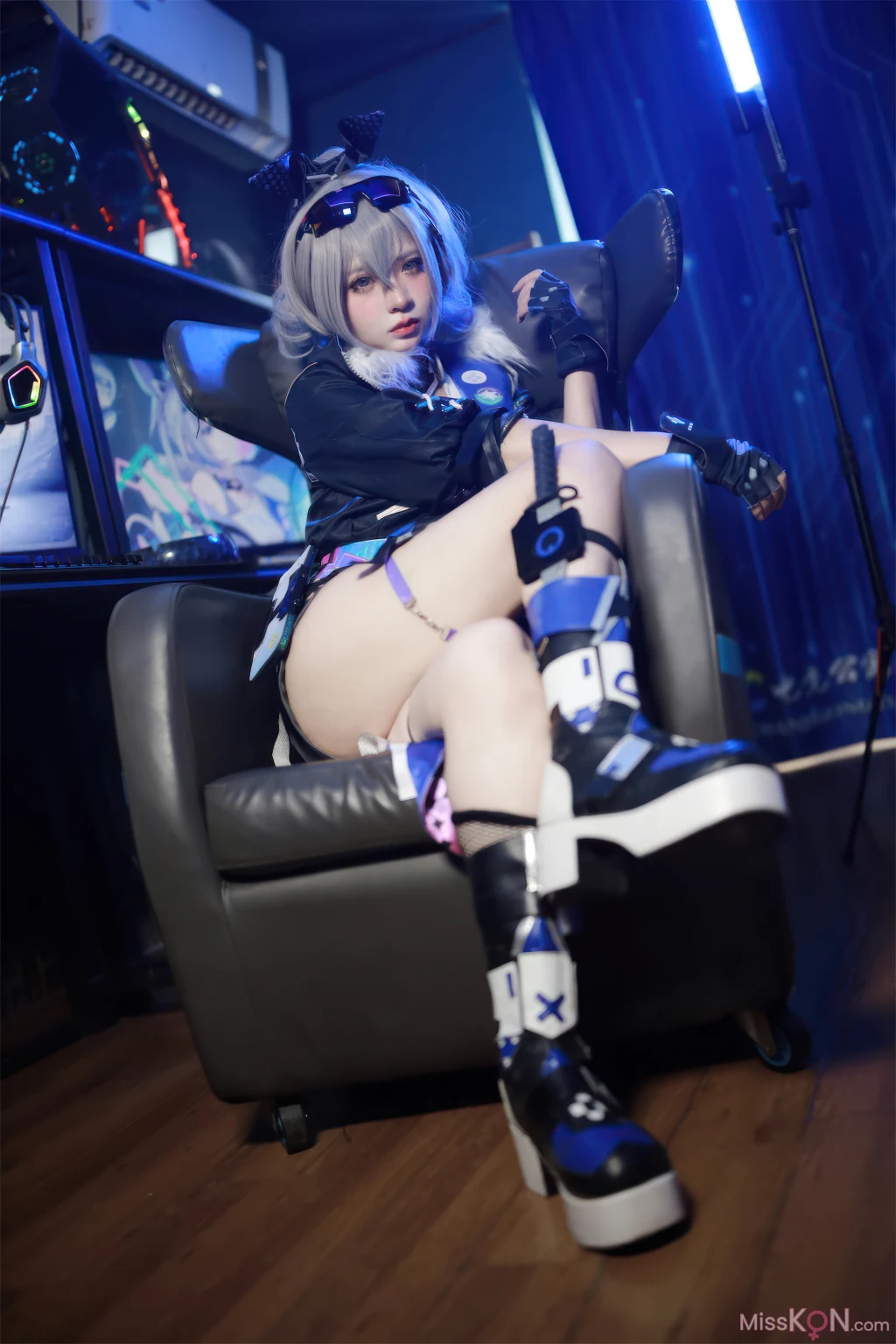 Coser@疯猫ss: 少女衣橱 银狼 (37 photos)