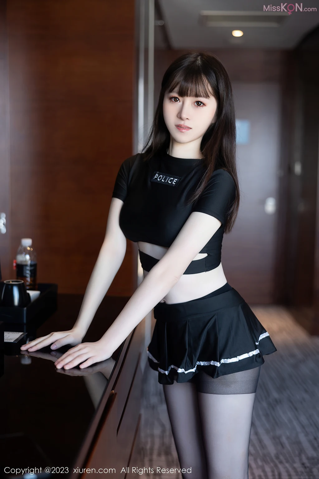 XIUREN No.7635 – 7644 (798 photos)