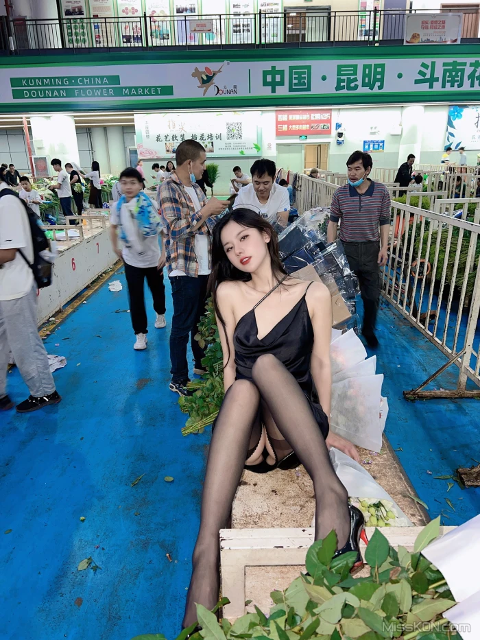 Jiu Shi A Zhu A (就是阿朱啊): 微密圈网红一姐 精选VIP门槛视图流出 (584 photos + 16 videos) – Page 15