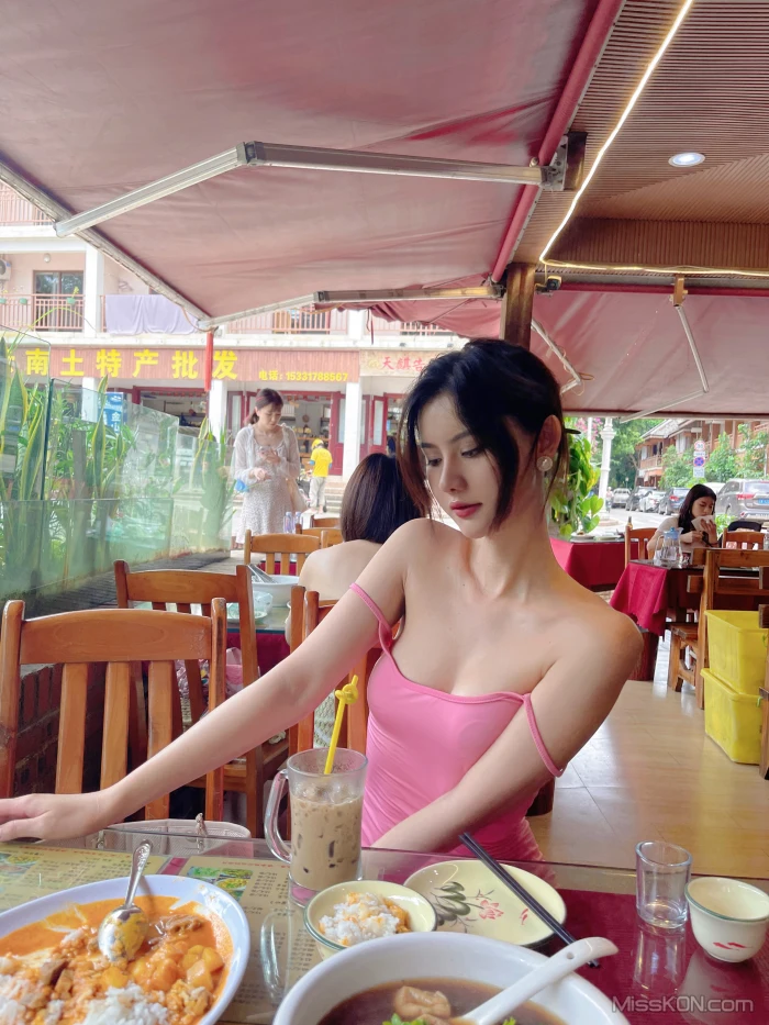 Jiu Shi A Zhu A (就是阿朱啊): 微密圈网红一姐 精选VIP门槛视图流出 (584 photos + 16 videos) – Page 21