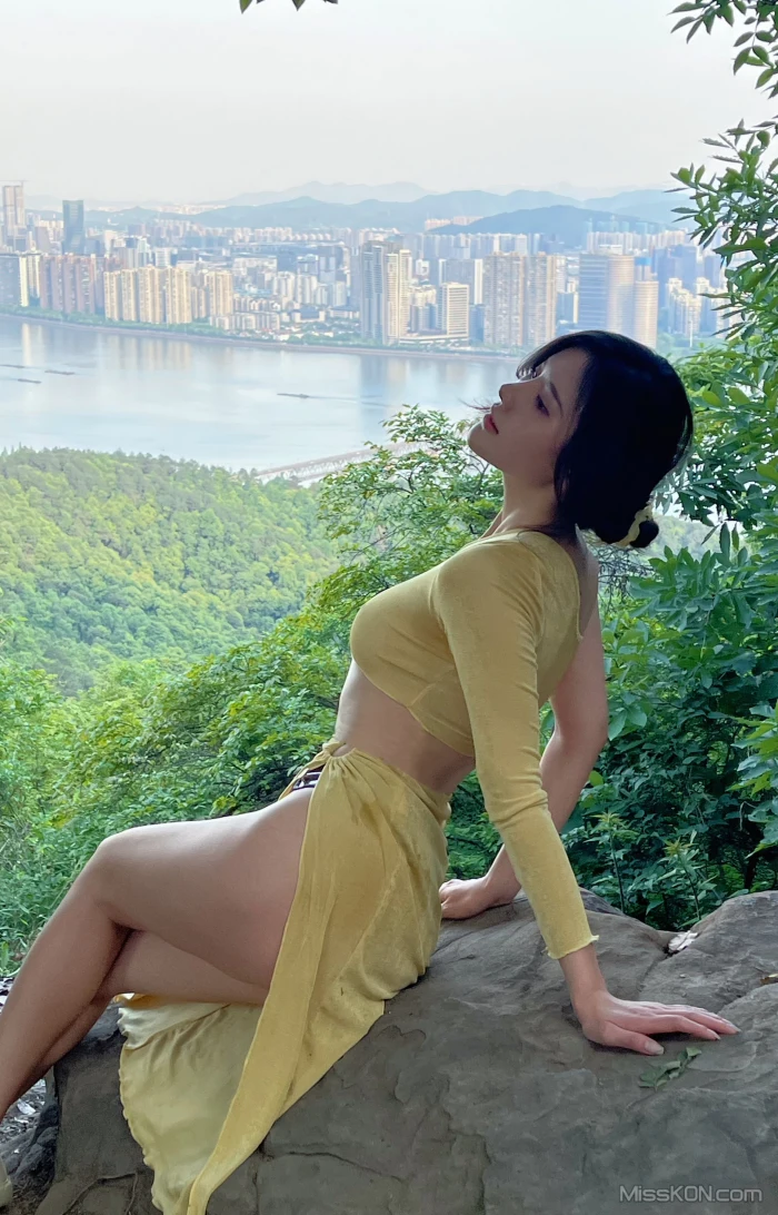 Jiu Shi A Zhu A (就是阿朱啊): 微密圈网红一姐 精选VIP门槛视图流出 (584 photos + 16 videos) – Page 24