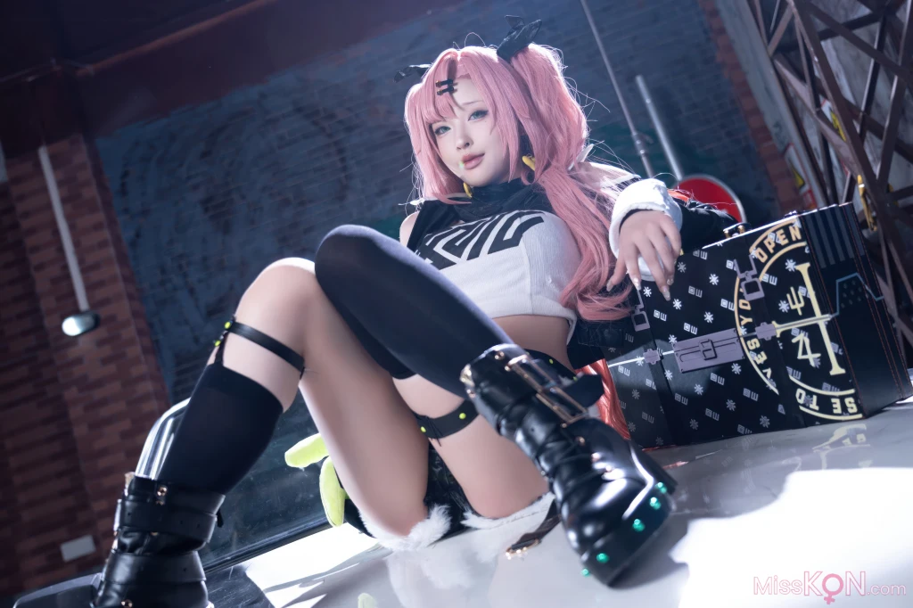 Coser@清水由乃: 绝区零 妮可 (26 photos)