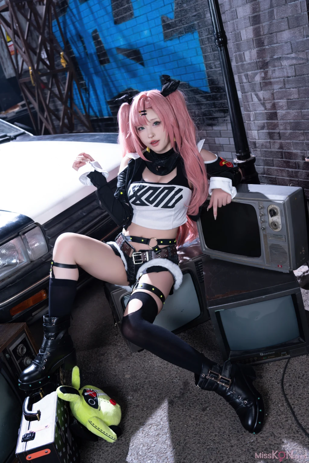 Coser@清水由乃: 绝区零 妮可 (26 photos) – Page 2