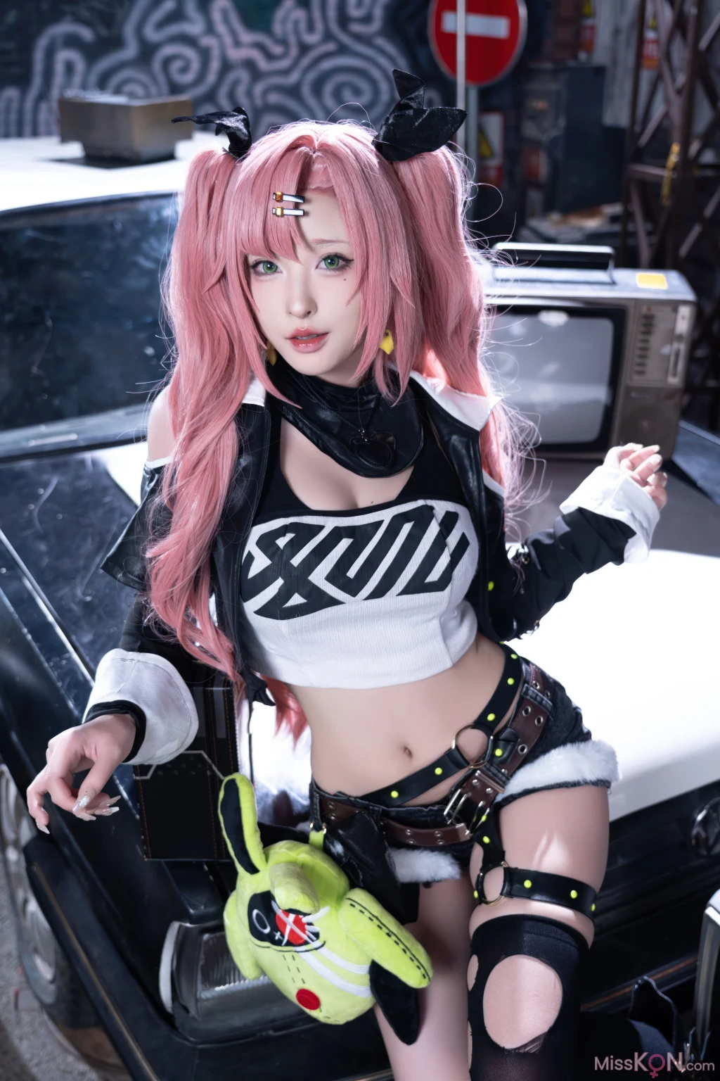 Coser@清水由乃: 绝区零 妮可 (26 photos) – Page 3