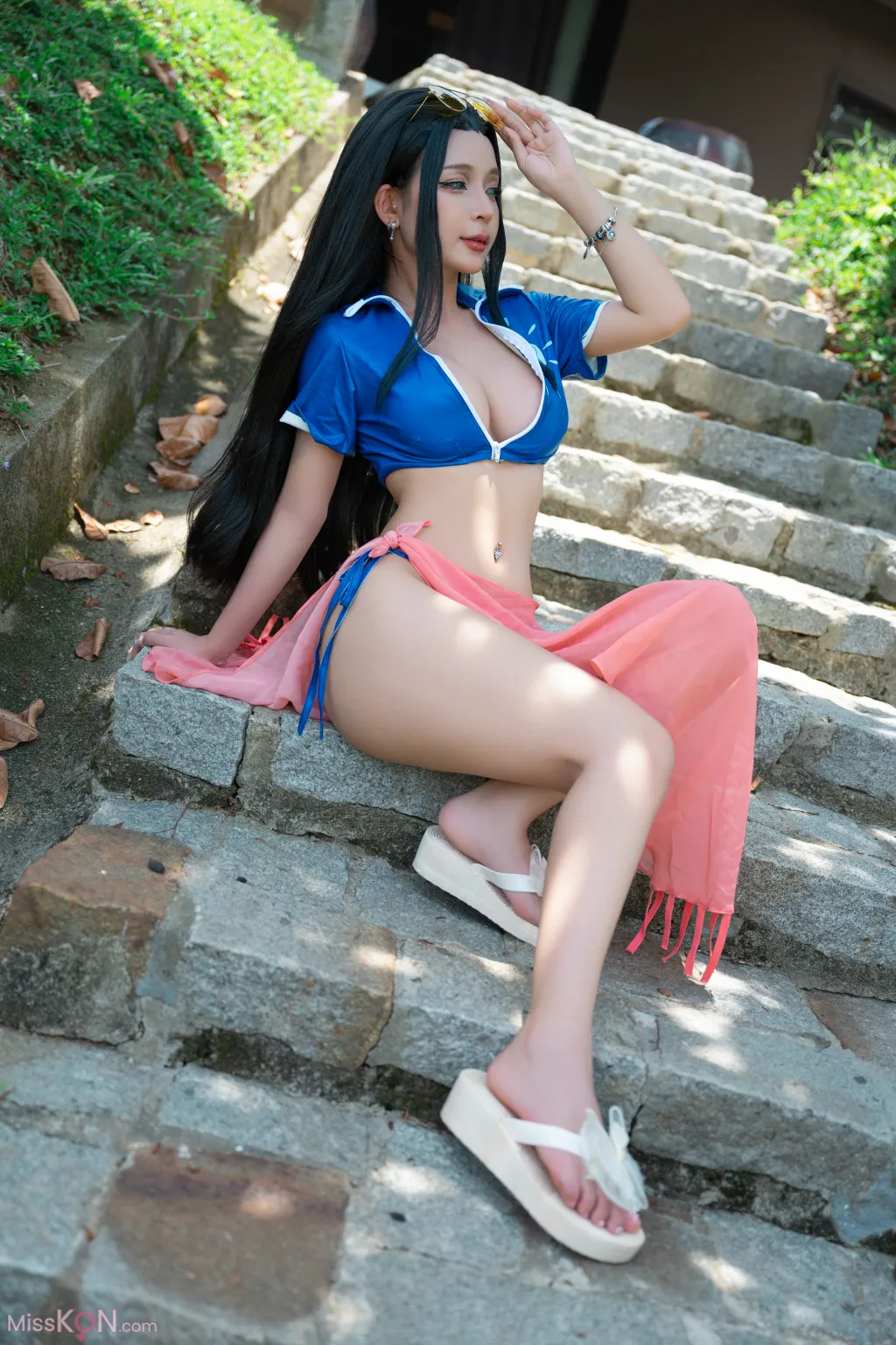 Coser@UmekoJ: Nico Robin (102 photos)