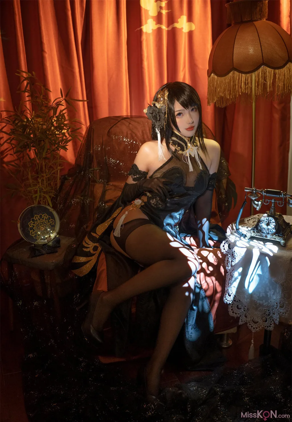 Coser@刺青Poi: 碧蓝航线镇海 (36 photos + 3 videos)