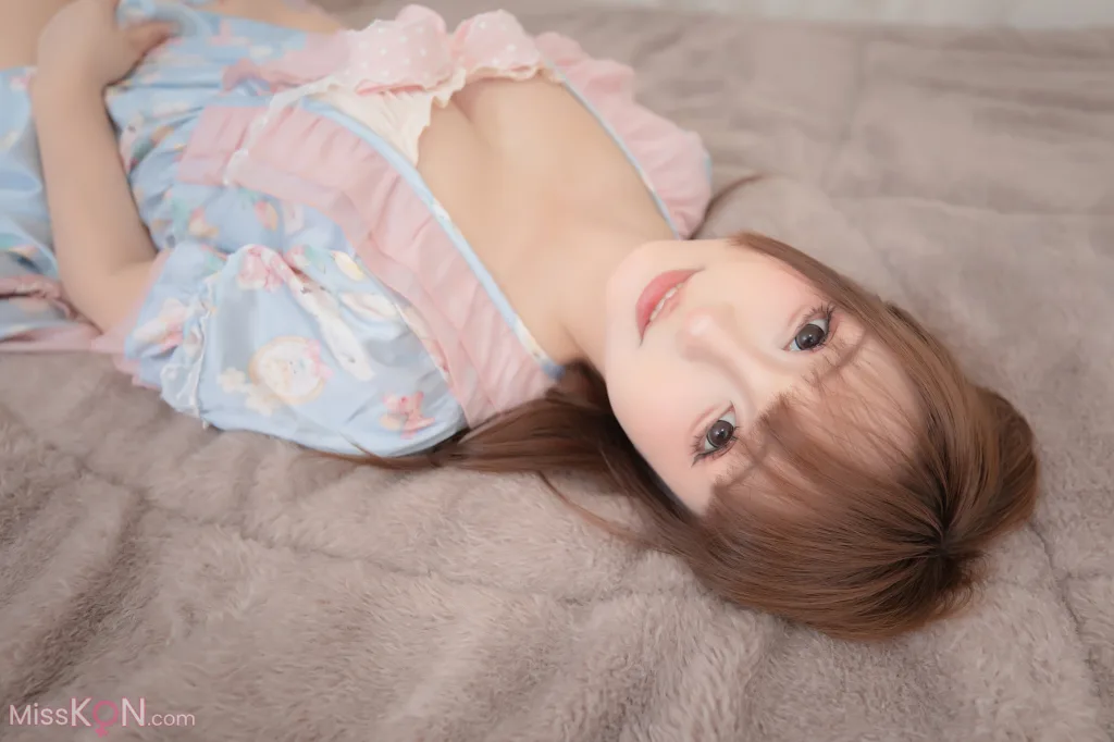 Coser@神楽坂真冬 Vol.209: 馒头雪糕 (75 photos )