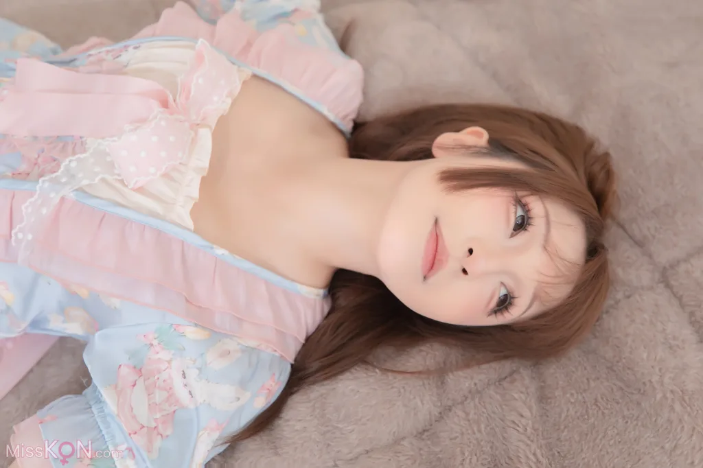 Coser@神楽坂真冬 Vol.209: 馒头雪糕 (75 photos )