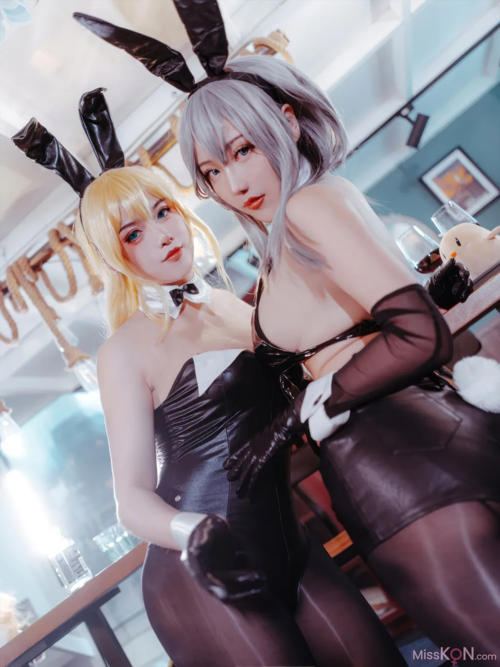 Coser@隼隼子 & 刺青Poi: 碧蓝航线 北卡罗来纳 华盛顿 兔女郎 (40 photos)