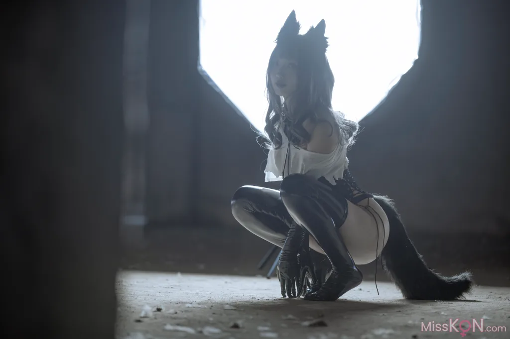 Coser@刺青Poi: 驯养 (60 photos)