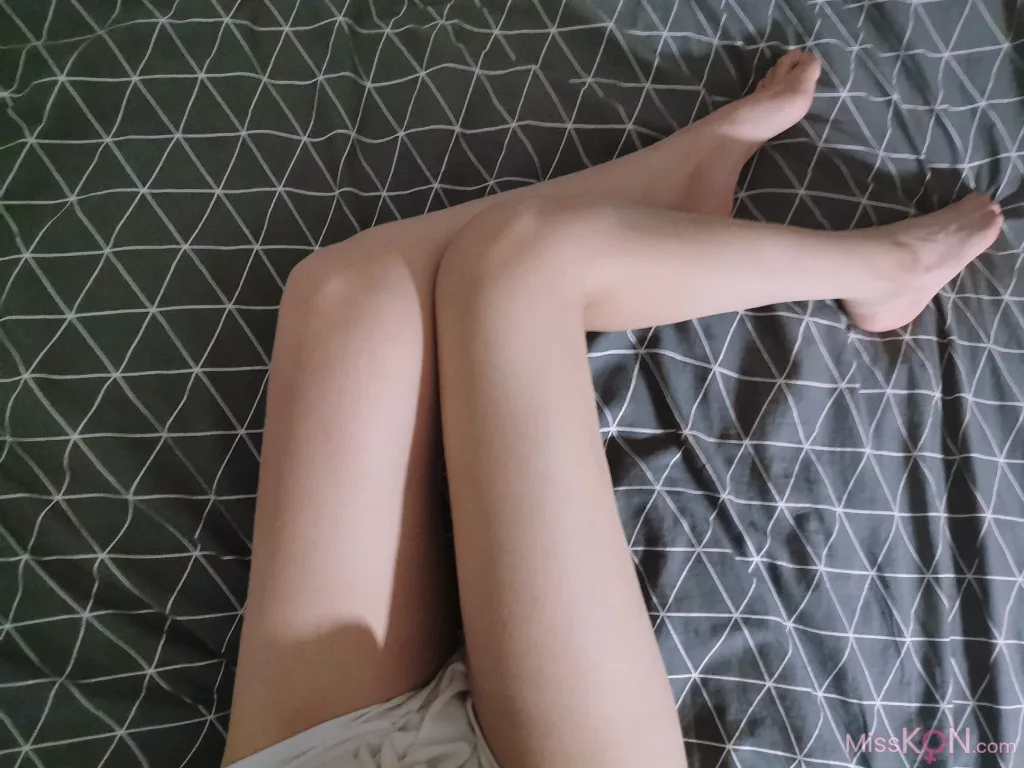 Coser@eloise软软: 日常自拍 (174 photos + 4 videos)