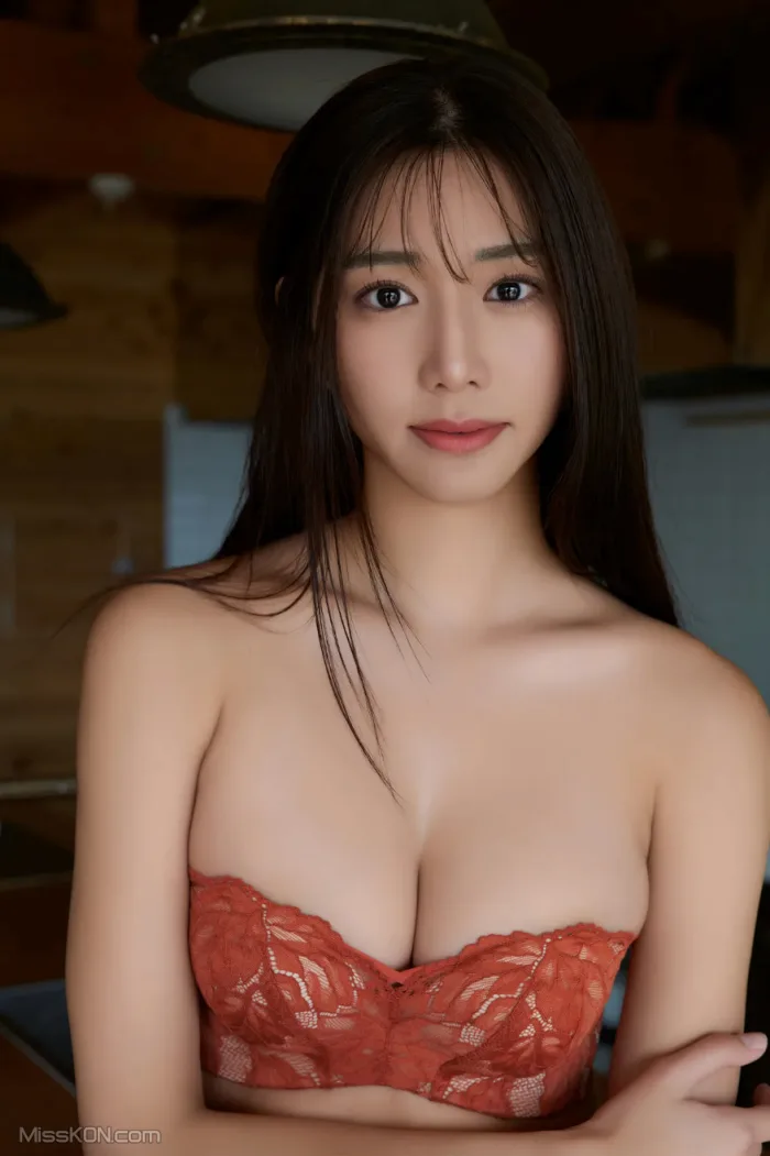 [JP] Saito Yasuyo (斎藤恭代): Real Figure (21 photos)