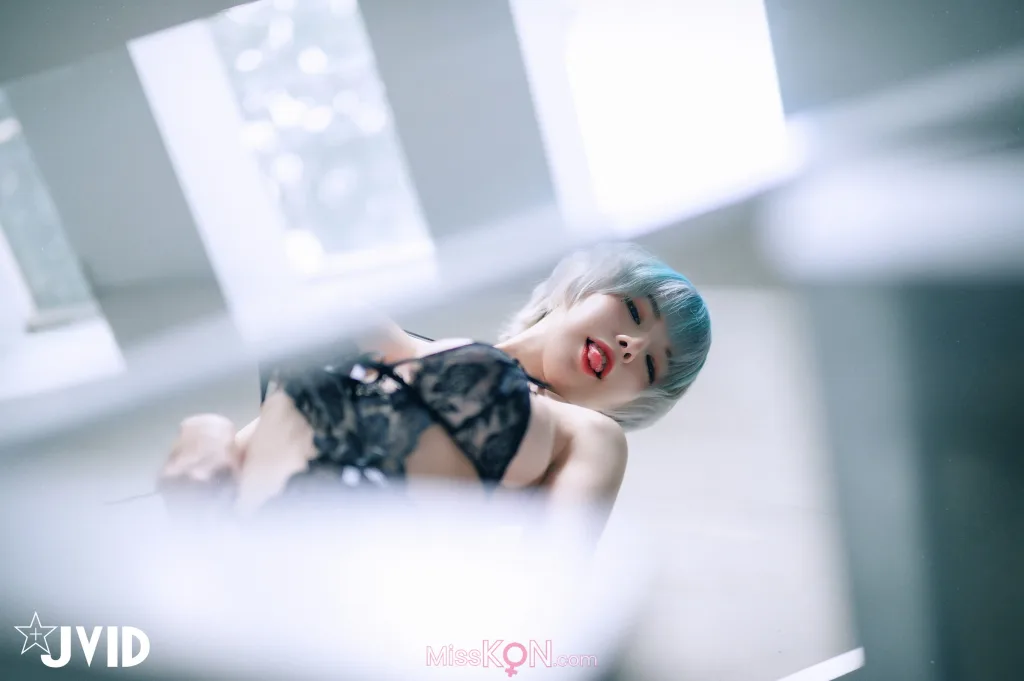 [JVID] 黎菲儿: 强制拘束-M属性体质大爆发-限制行动-任你蹂躏 (177 photos)