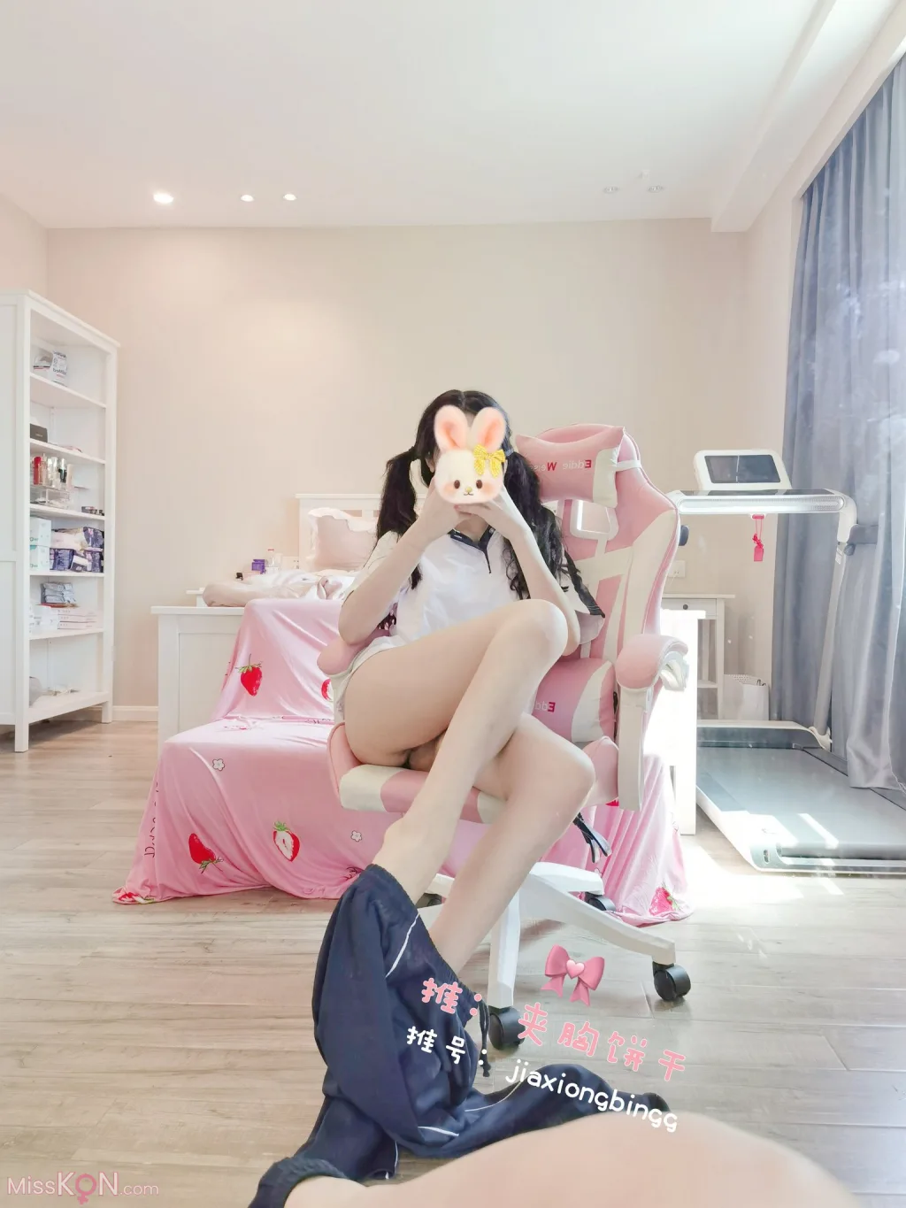 Coser@橙子喵酱: 夹胸饼干 – 校服 (64 photos)
